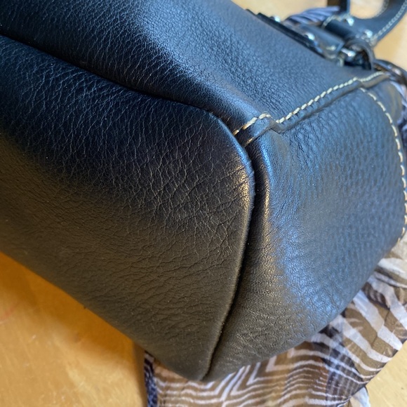 Fossil leather black bag 13x8x4,5” purse bag - Picture 16 of 17